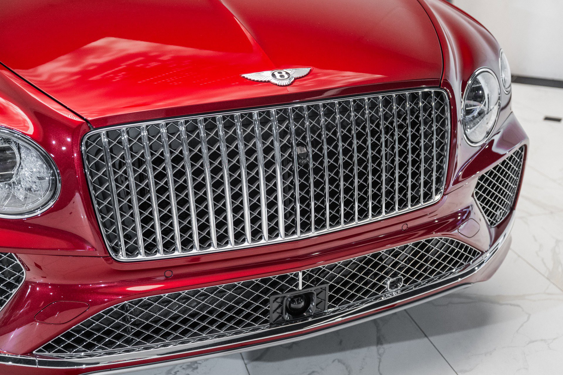 New 2025 Bentley Bentayga image 13