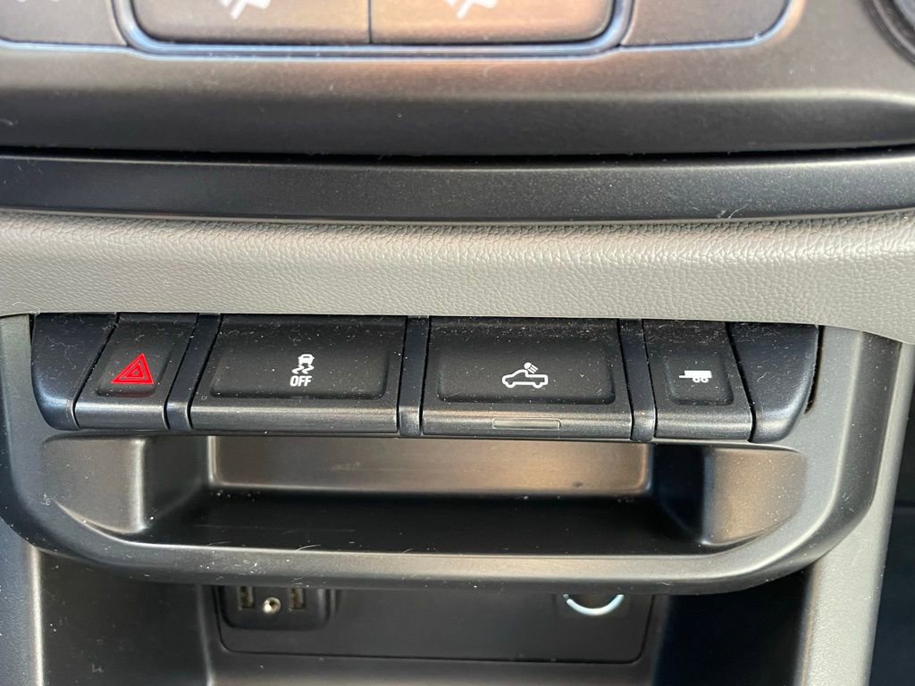 Certified 2022 Chevrolet Colorado W/T w/ Custom Special Edition image 35