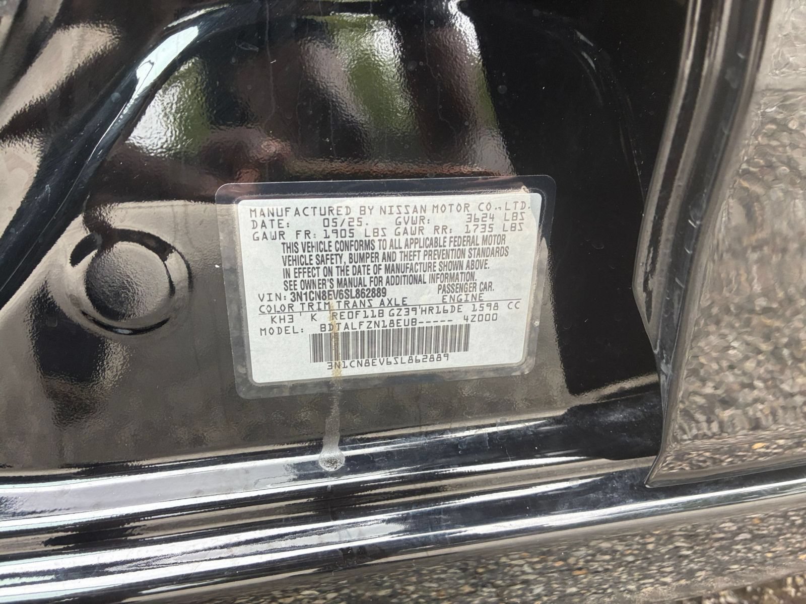 Used 2025 Nissan Versa SV FWD image 23