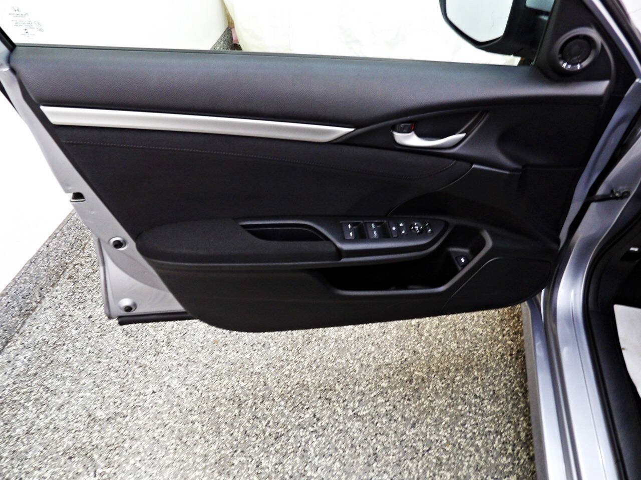 Used 2016 Honda Civic EX image 7