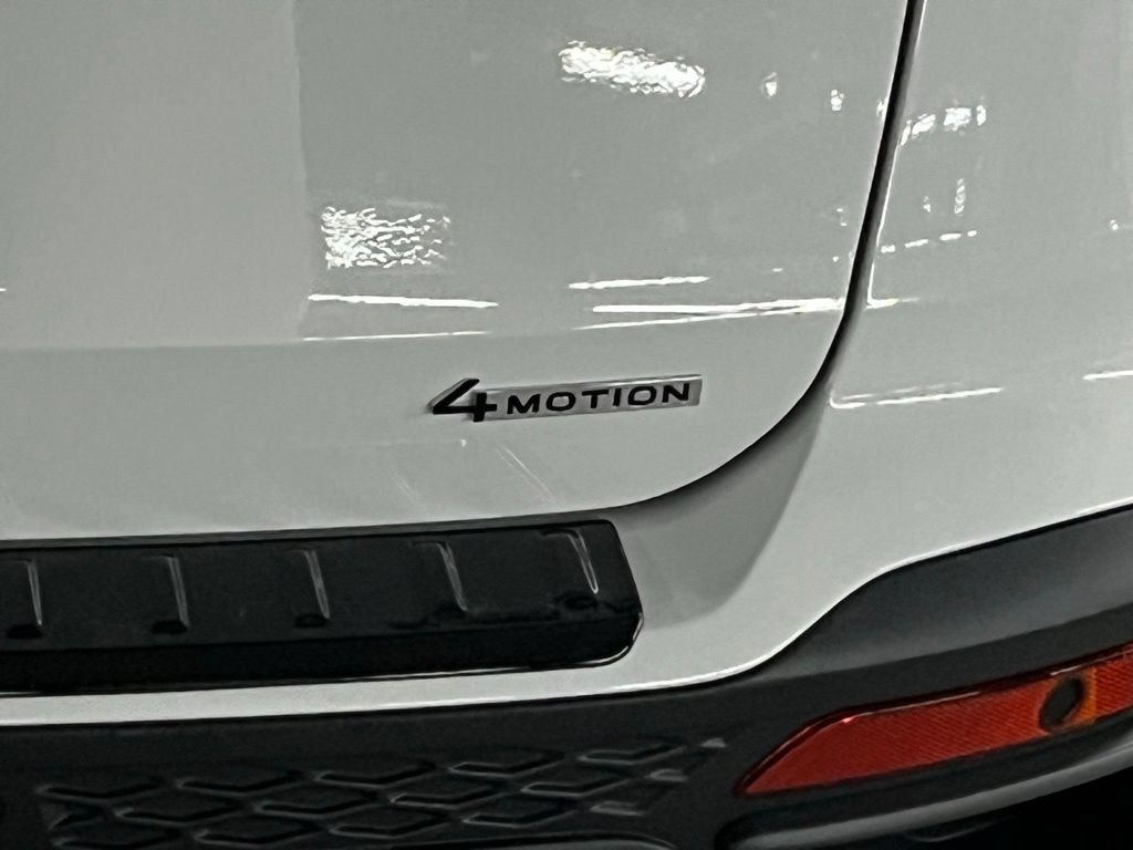 New 2026 Volkswagen Taos SE AWD/4WD image 36
