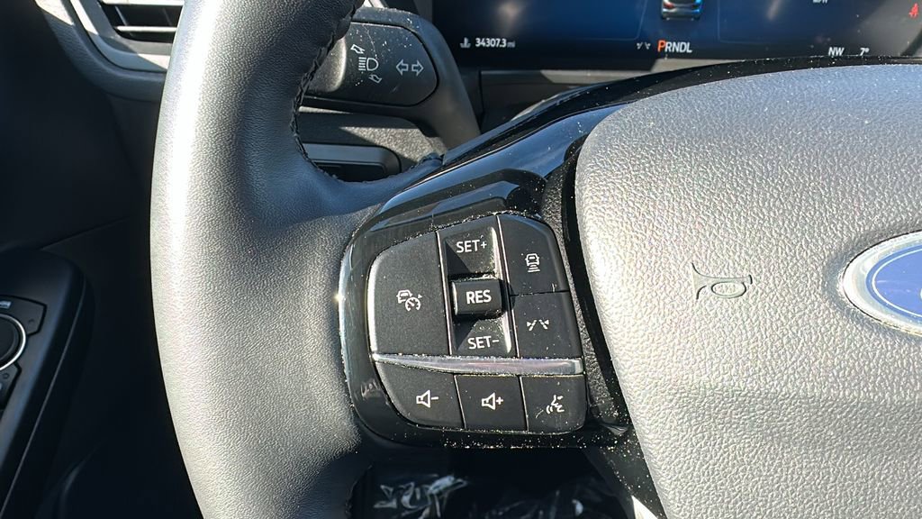 Used 2024 Ford Escape Platinum image 17