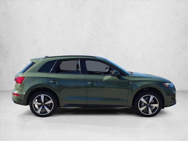 Used 2023 Audi Q5 2.0T Premium Plus w/ Premium Plus Package AWD/4WD image 4