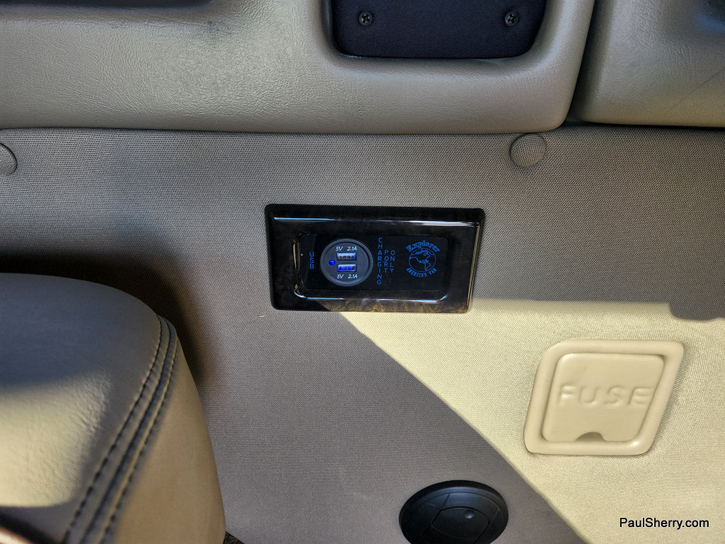 Used 2019 Chevrolet Express 2500 w/ Enhanced Convenience Package RWD image 38
