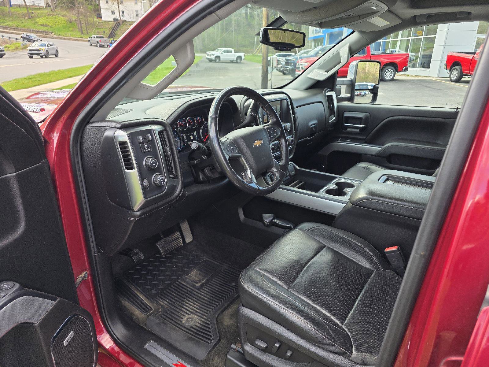 Used 2018 Chevrolet Silverado 2500 LTZ w/ Duramax Plus Package image 9