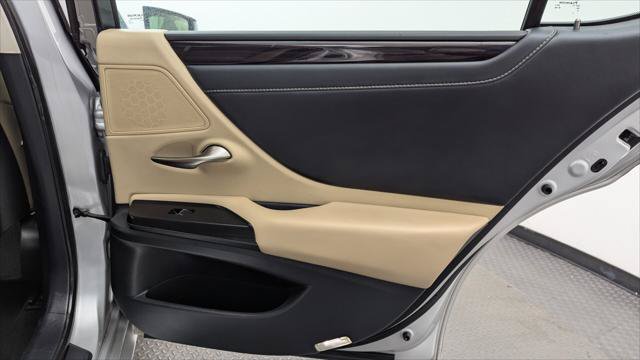 Used 2021 Lexus ES 250 w/ Premium Package AWD/4WD image 18