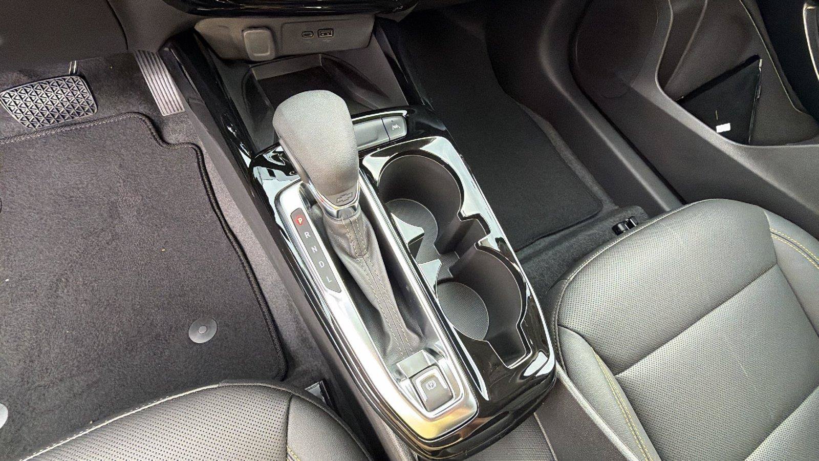 New 2026 Chevrolet Trax ACTIV w/ Sunroof Package FWD image 25