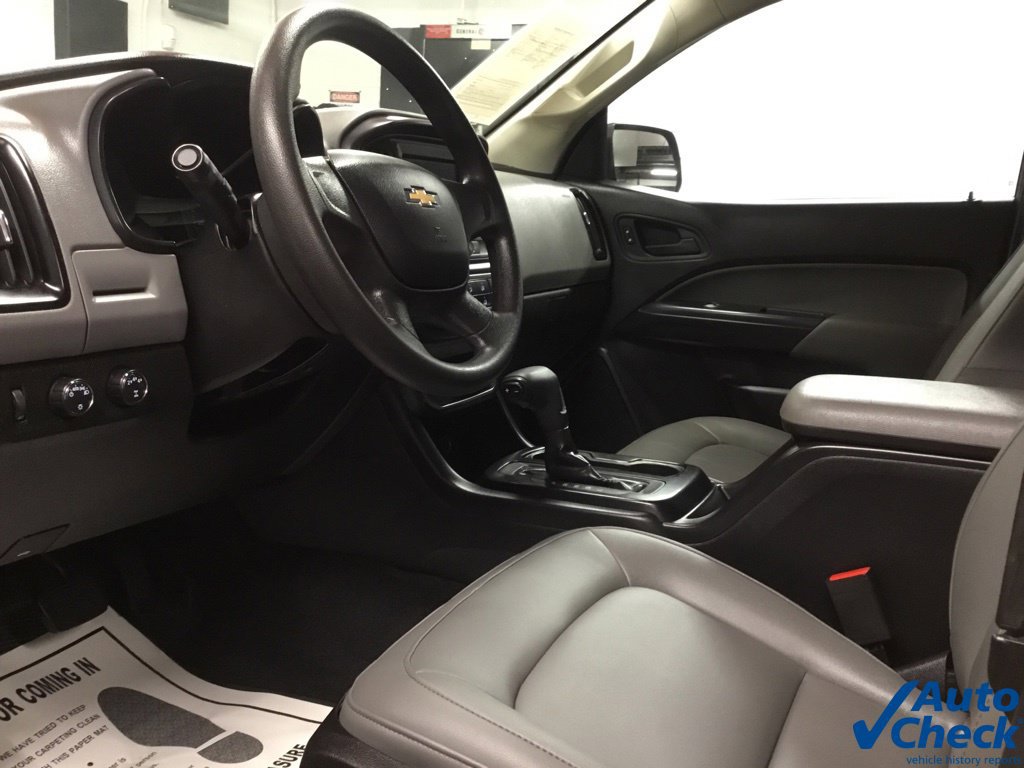 Used 2020 Chevrolet Colorado W/T AWD/4WD image 25