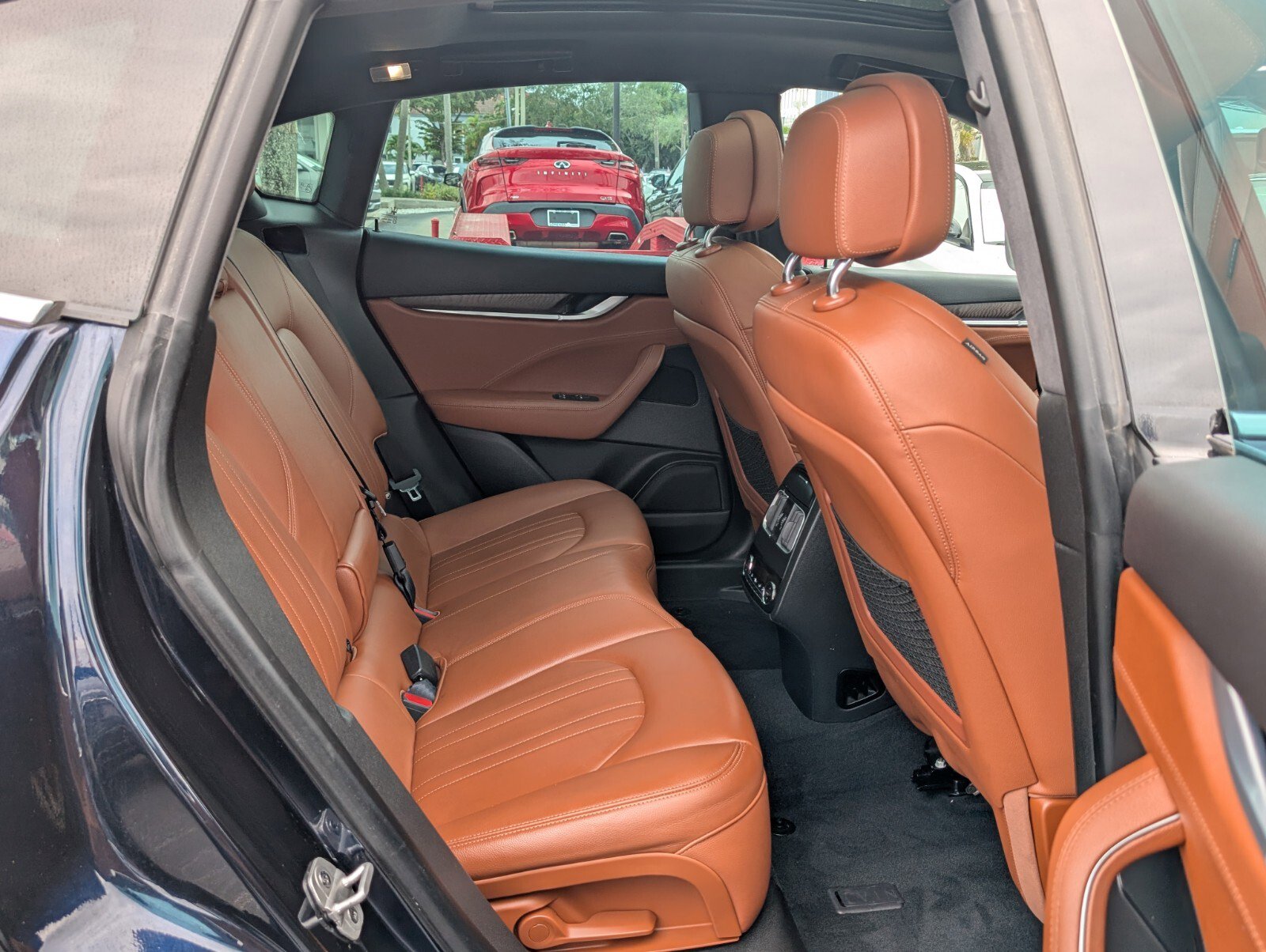 Used 2022 Maserati Levante Modena image 15