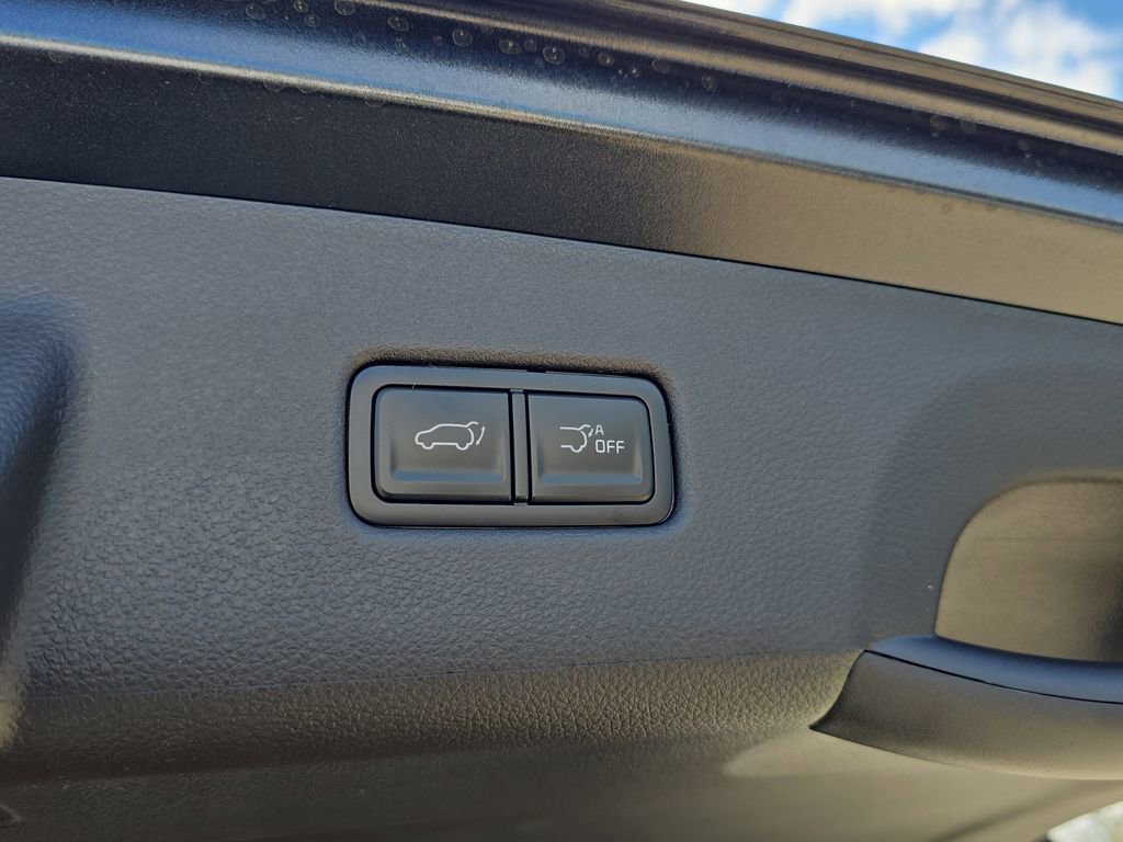 New 2026 Kia Carnival EX image 11