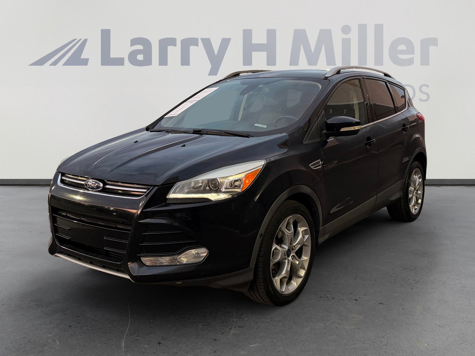 Used 2016 Ford Escape Titanium w/ Equipment Group 301A AWD/4WD image 1