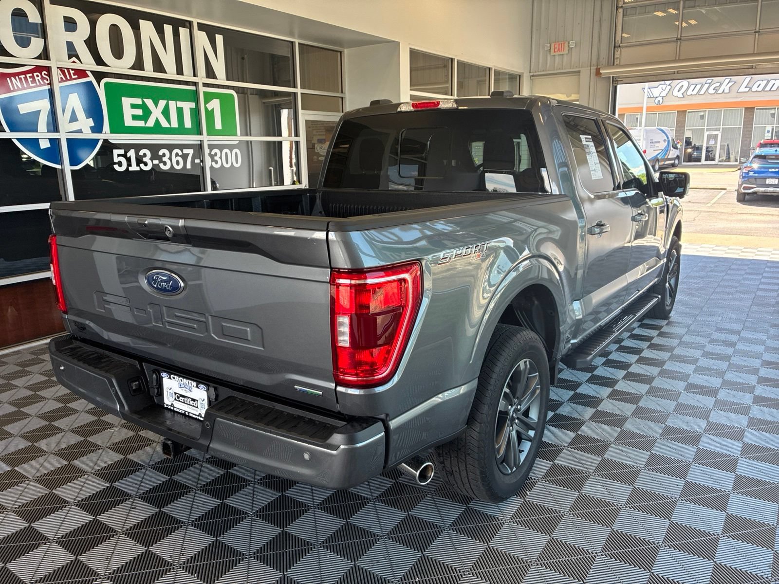 Used 2023 Ford F150 XLT AWD/4WD image 6