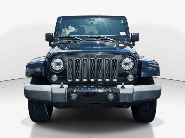 Used 2018 Jeep Wrangler Sahara AWD/4WD image 8