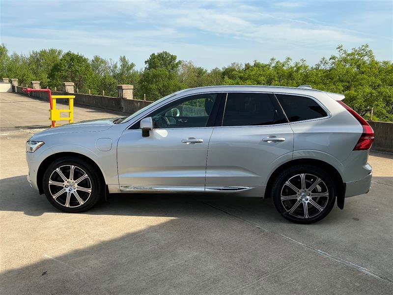 Used 2018 Volvo XC60 T8 Inscription w/ Advanced Package AWD/4WD image 3