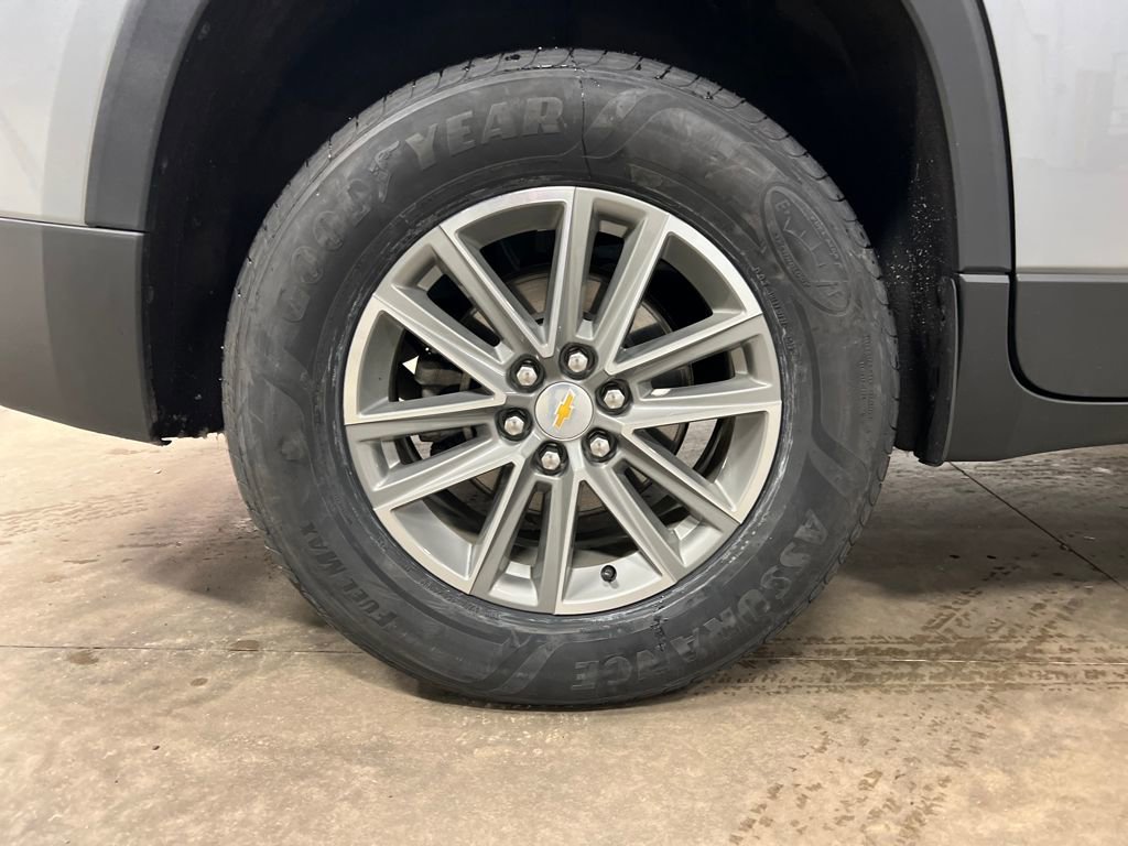 Certified 2023 Chevrolet Traverse LT image 10