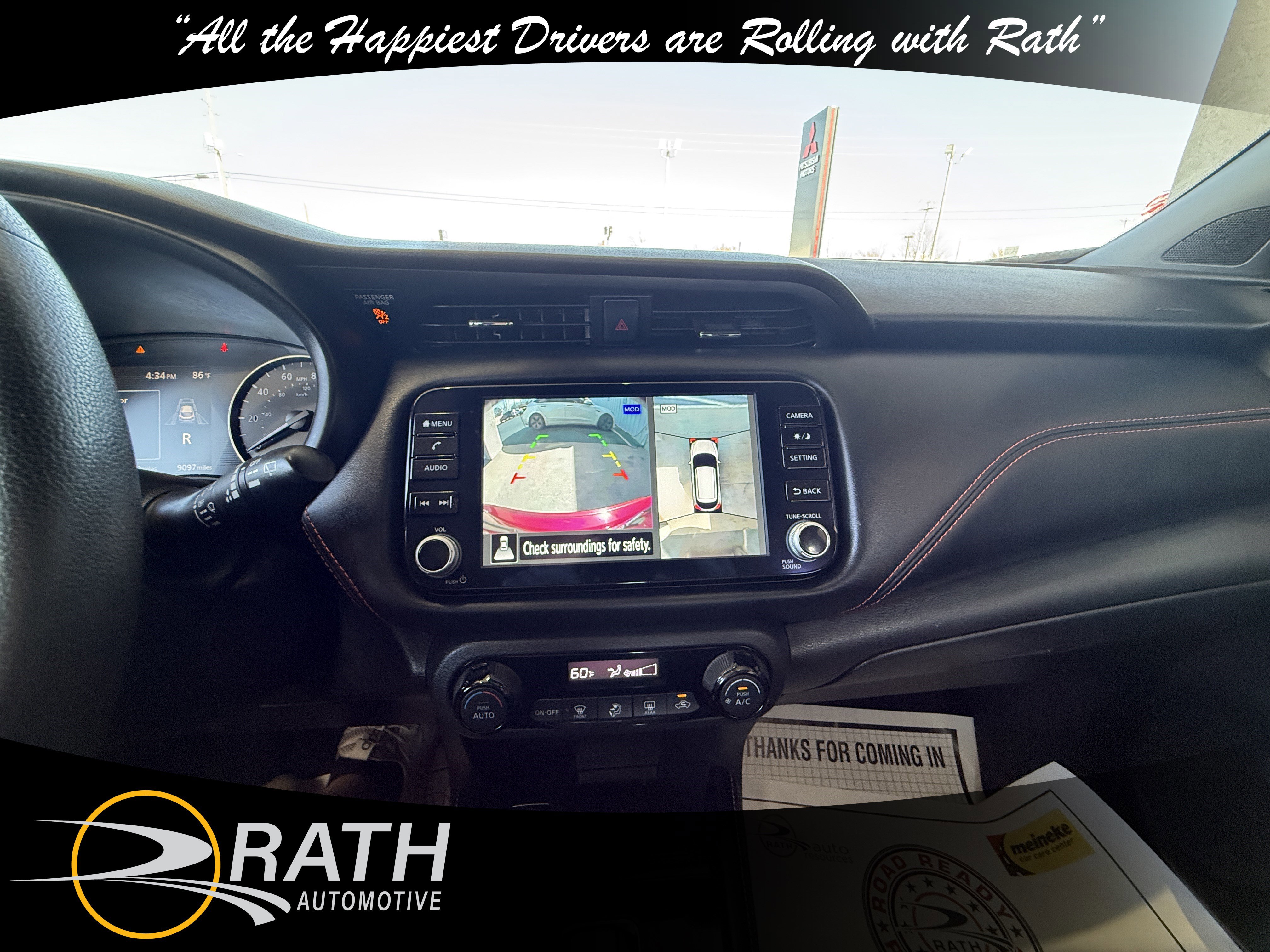 Used 2024 Nissan Kicks SR image 16