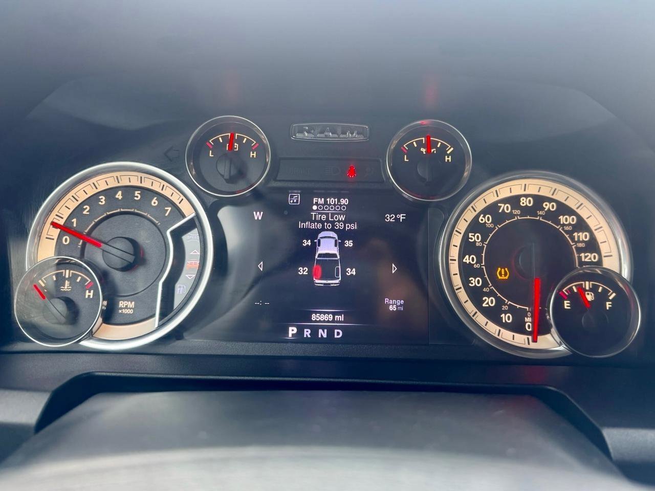 Used 2016 RAM 1500 Lone Star image 40