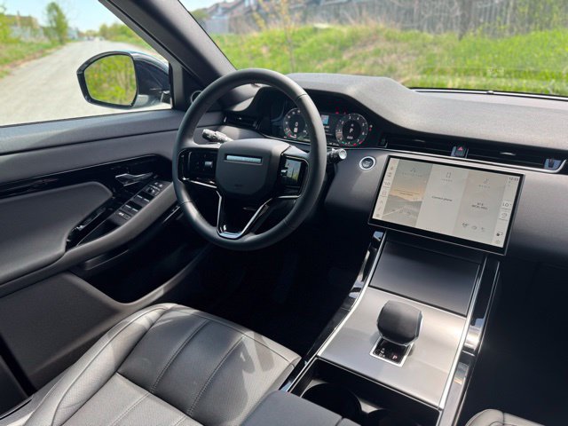 New 2026 Land Rover Range Rover Evoque S AWD/4WD image 28