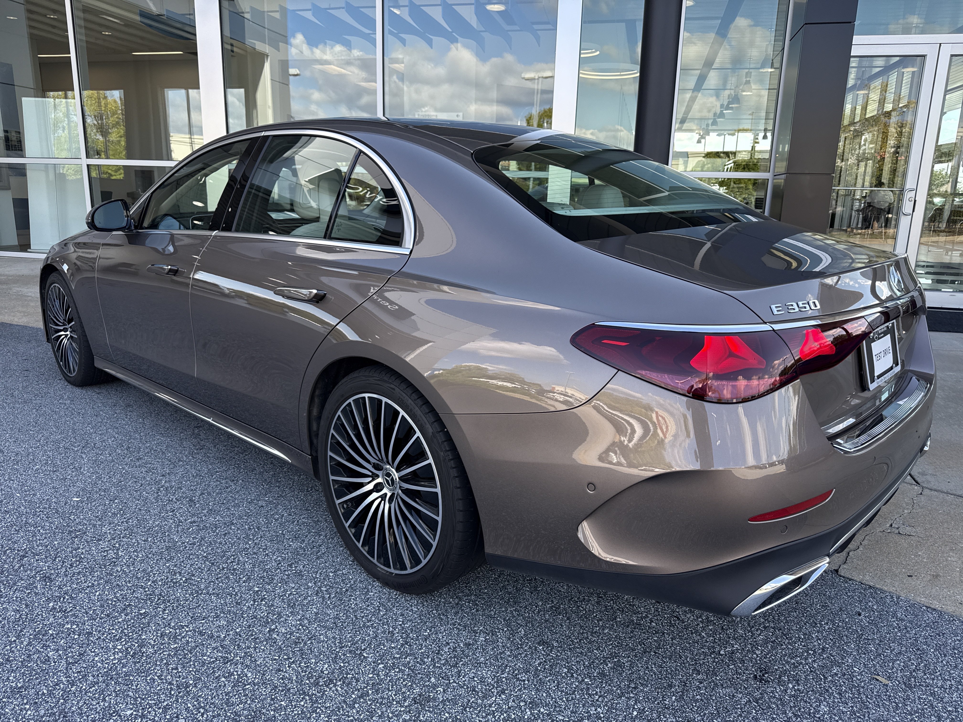 Certified 2025 Mercedes-Benz E 350 Sedan image 2