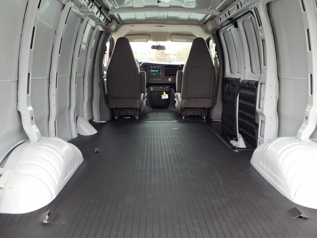 New 2025 Chevrolet Express 2500 w/ Driver Convenience Package image 14