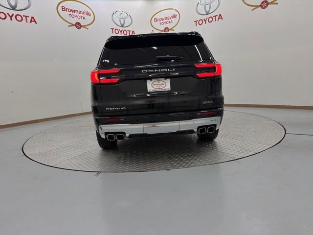 Used 2025 GMC Acadia Denali FWD image 7