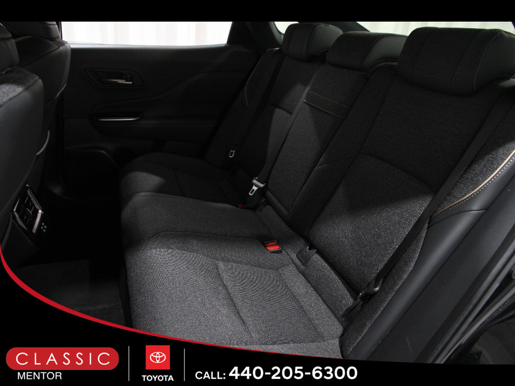 Certified 2024 Toyota Crown XLE AWD/4WD image 20