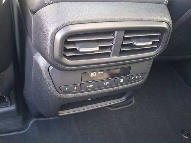 Used 2025 Honda Pilot Touring image 12