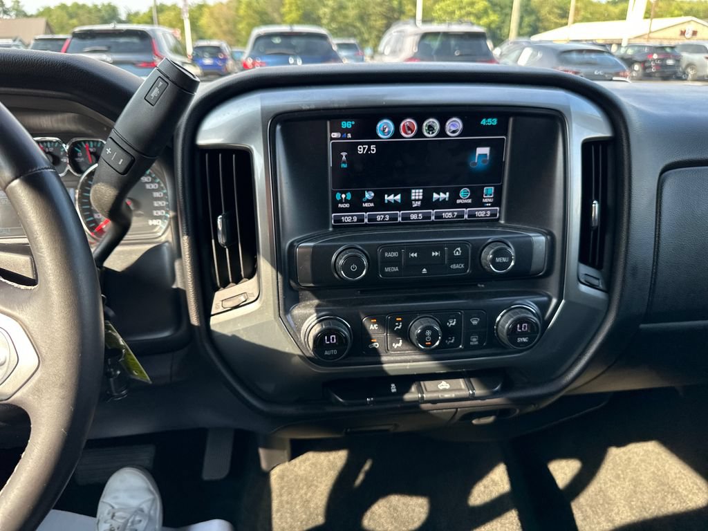 Used 2017 Chevrolet Silverado 1500 LT w/ All Star Edition AWD/4WD image 22