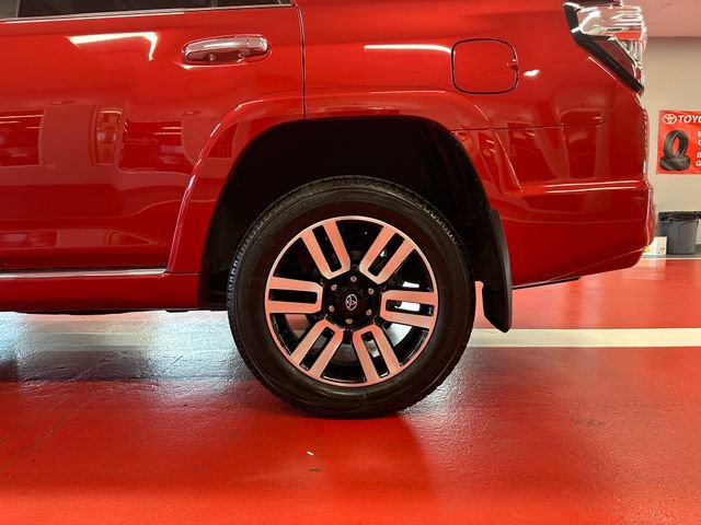 Certified 2024 Toyota 4Runner Limited AWD/4WD image 28