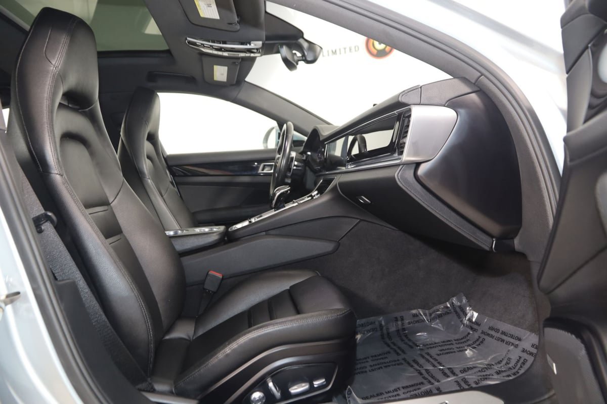 Used 2018 Porsche Panamera 4 AWD/4WD image 14