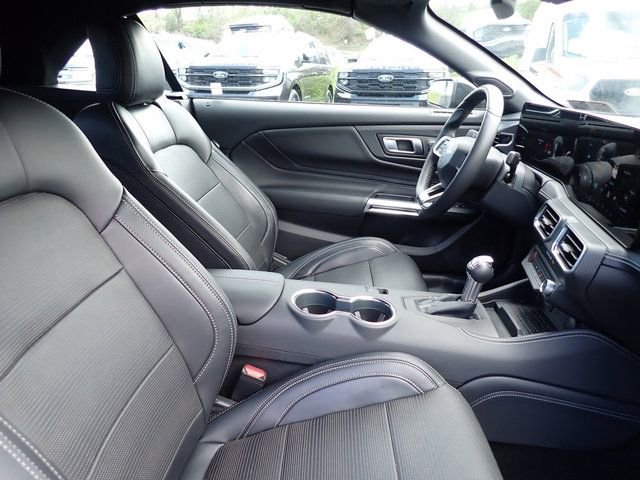 Used 2024 Ford Mustang Premium image 12