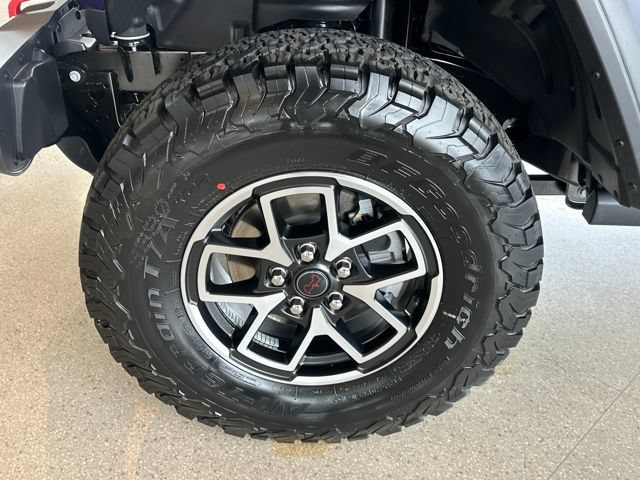 New 2026 Jeep Wrangler Unlimited Rubicon w/ Safety Group AWD/4WD image 28