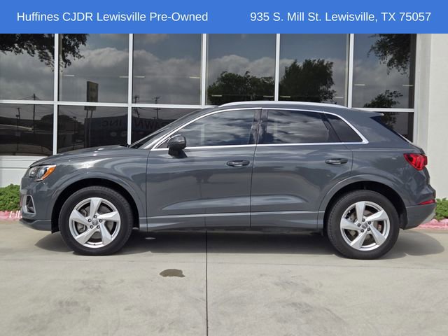 Used 2020 Audi Q3 2.0T Premium w/ Convenience Package AWD/4WD image 4