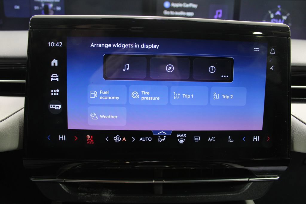 Used 2024 Lincoln Nautilus Reserve image 28