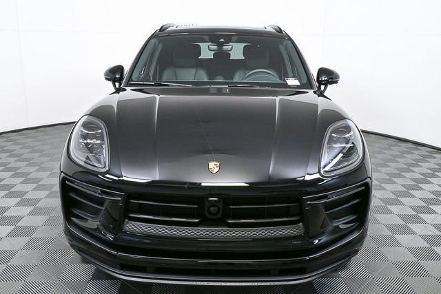 New 2026 Porsche Macan image 34