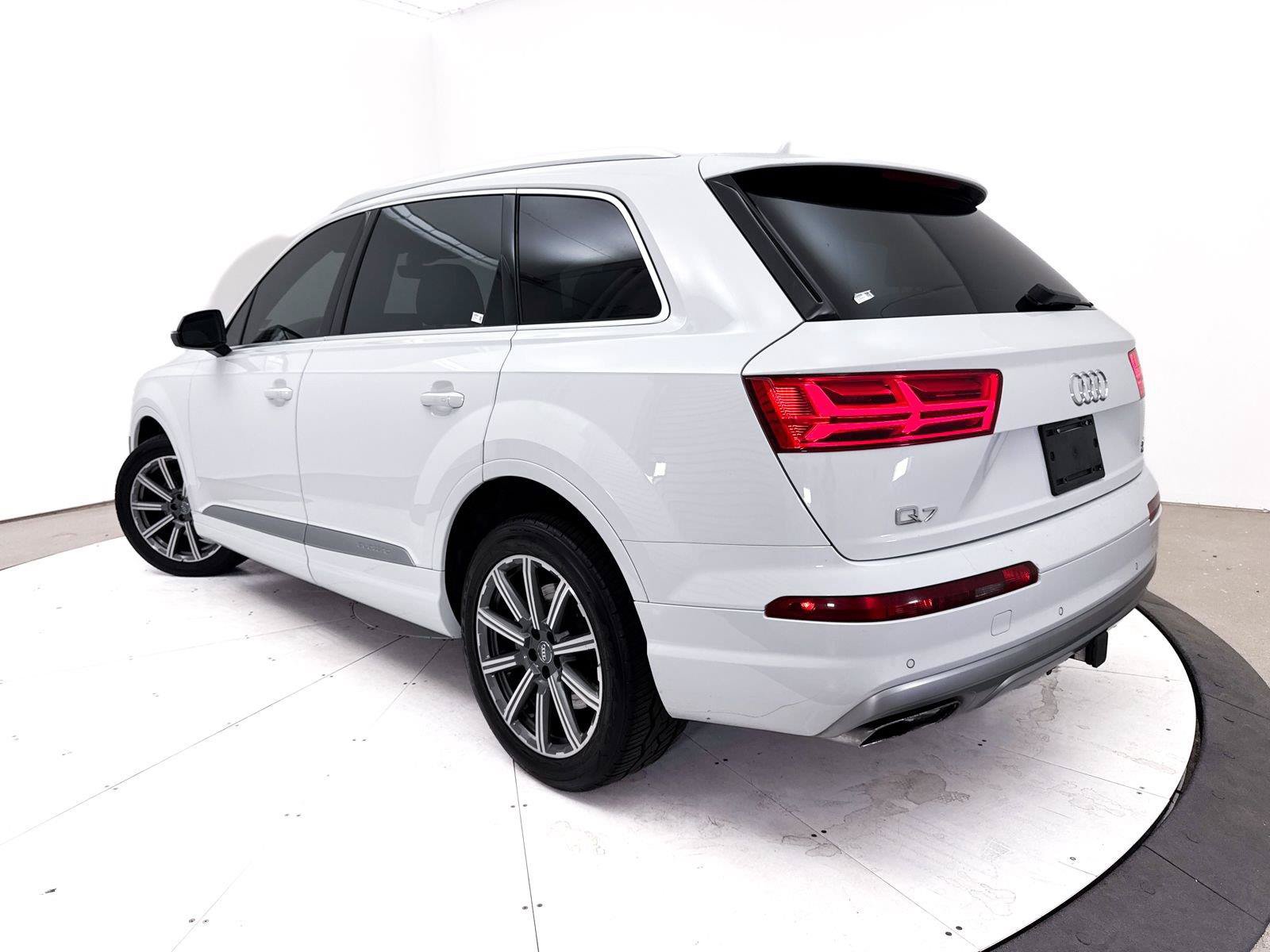 Used 2018 Audi Q7 3.0T Premium Plus AWD/4WD image 2