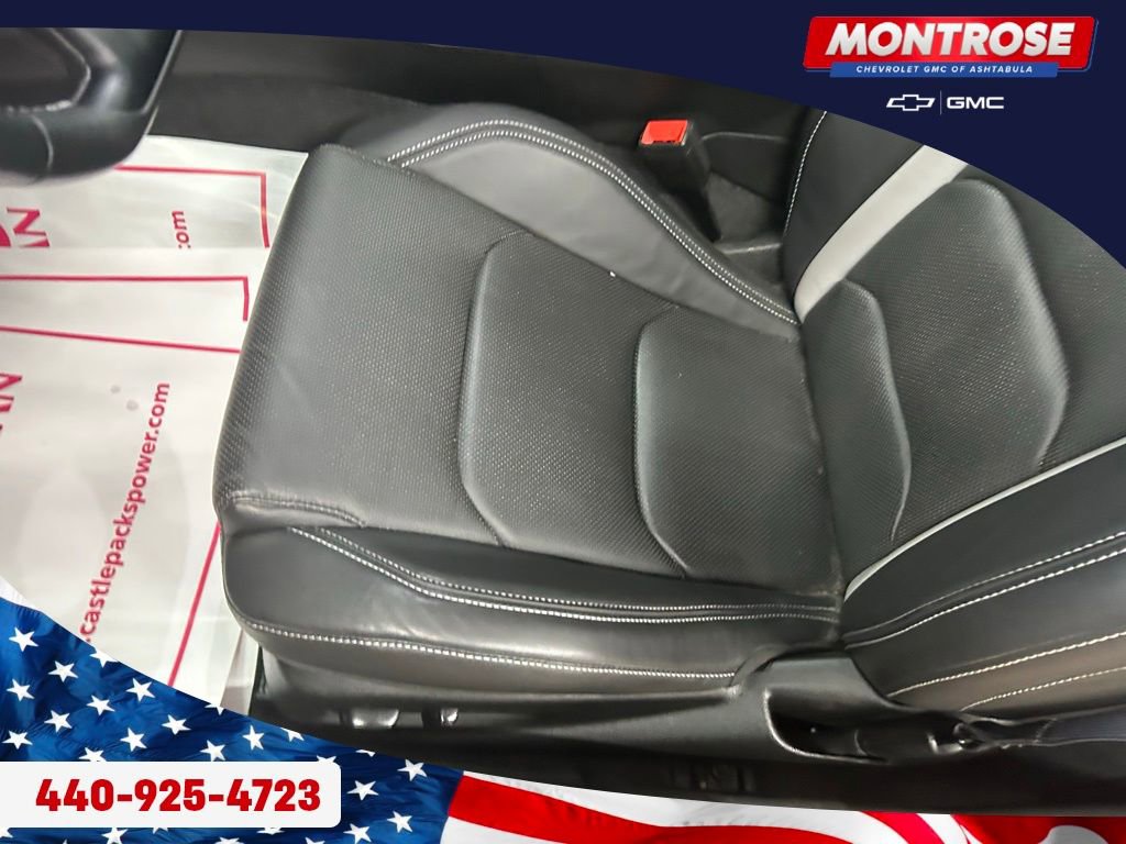 Used 2023 Chevrolet Camaro LT w/ RS Package image 19