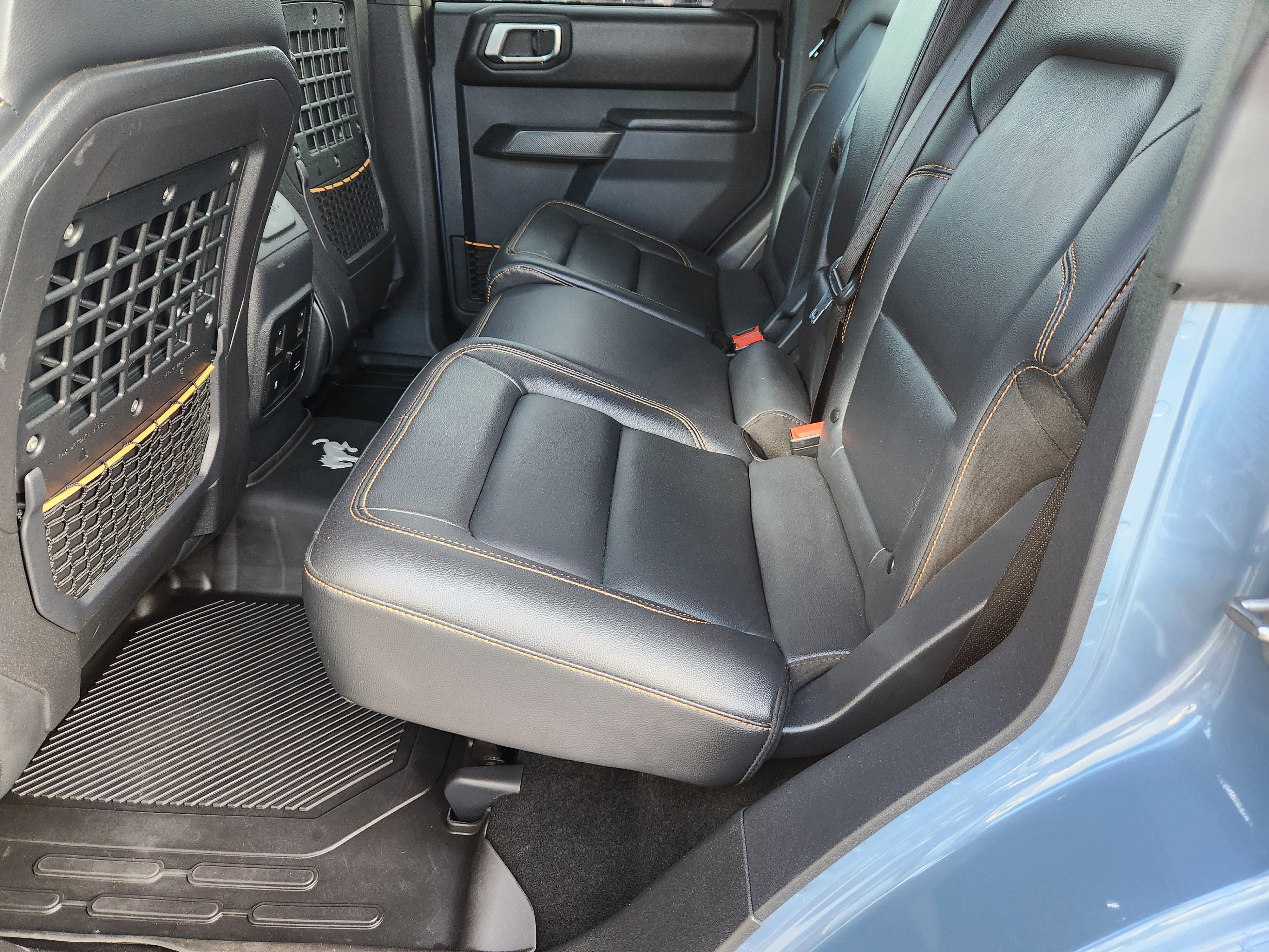 Used 2024 Ford Bronco Badlands image 11