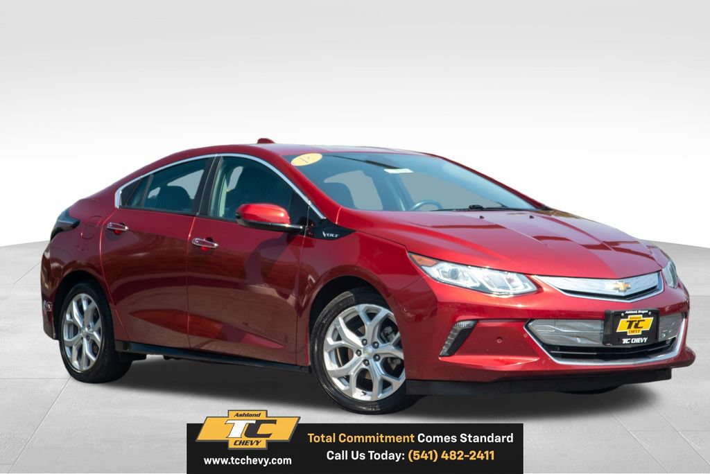 Used 2018 Chevrolet Volt Premier w/ Driver Confidence Package FWD image 3