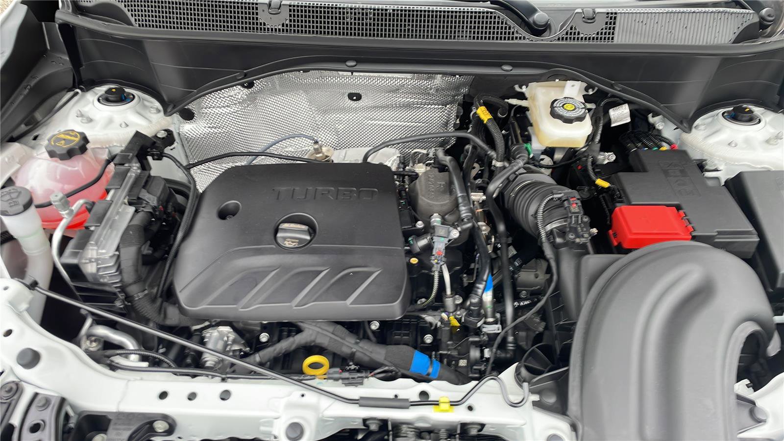 New 2026 Buick Encore GX Sport Touring w/ Comfort Package image 25