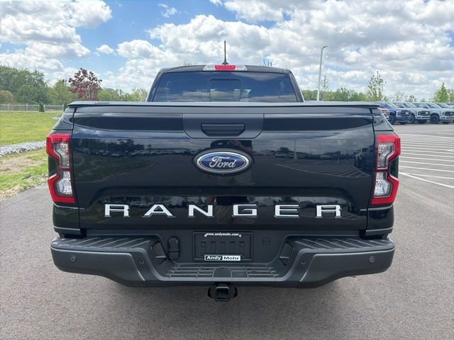 Used 2025 Ford Ranger Lariat w/ Trailer Tow Package AWD/4WD image 9