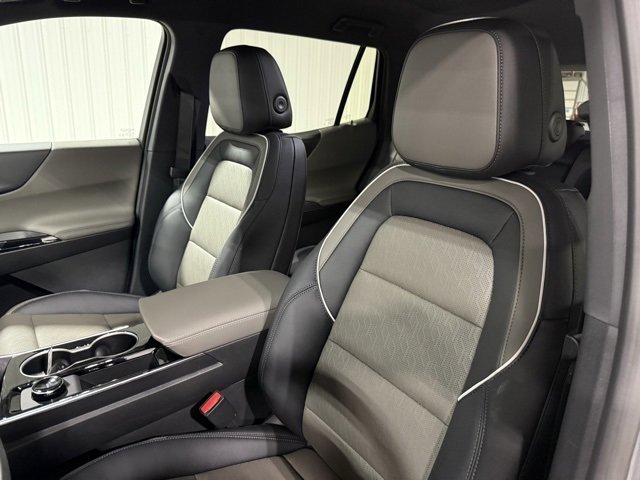 New 2026 Chevrolet Equinox LT w/ Convenience Package II image 11