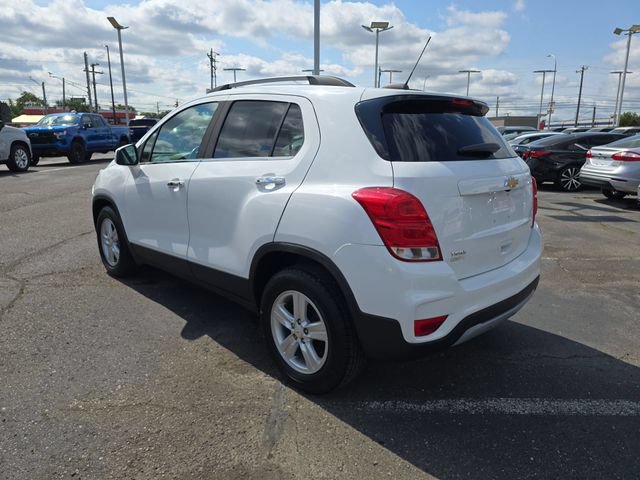 Certified 2020 Chevrolet Trax LT w/ LT Convenience Package FWD image 6