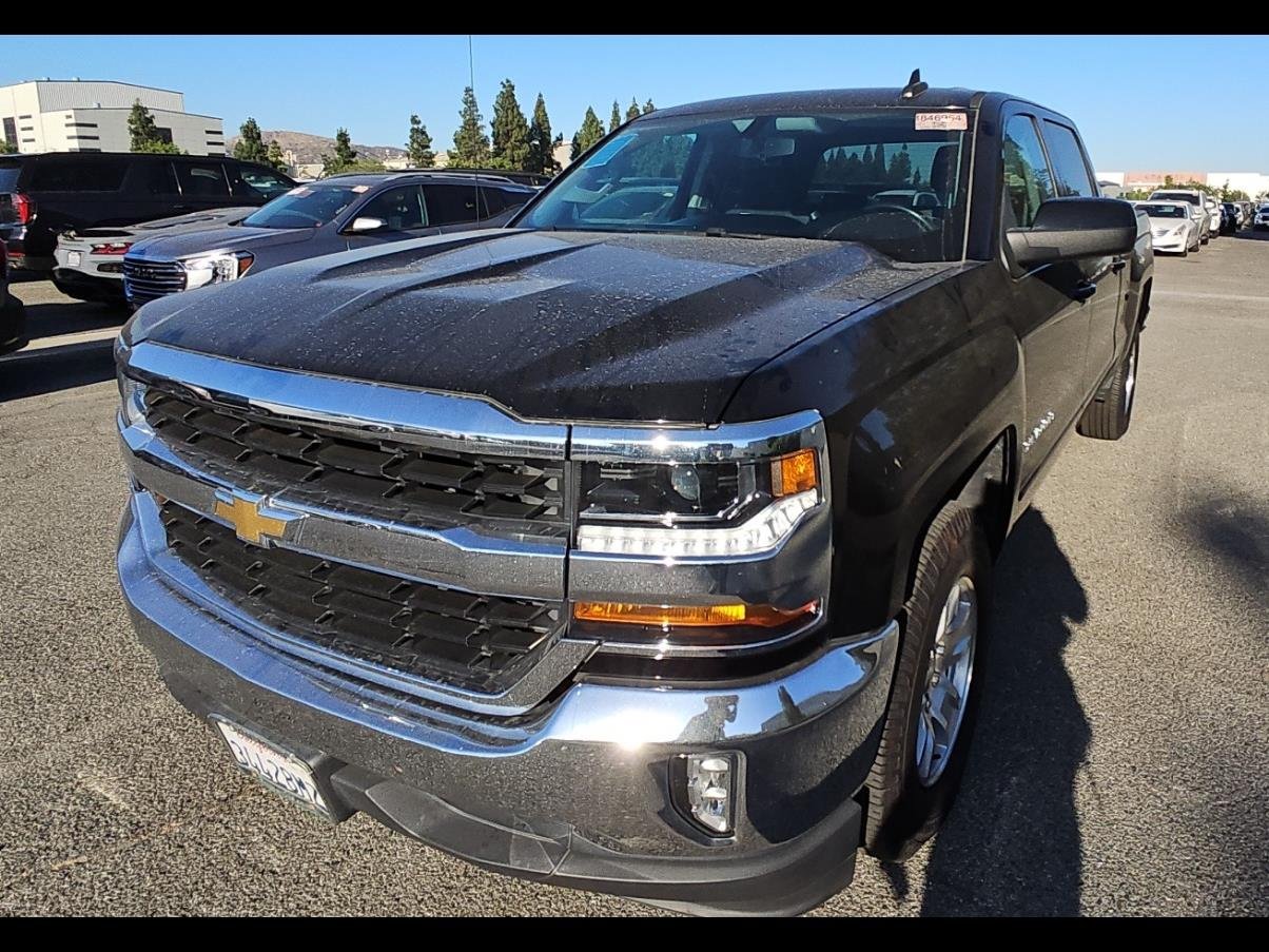 Used 2018 Chevrolet Silverado 1500 LT w/ All Star Edition RWD image 1
