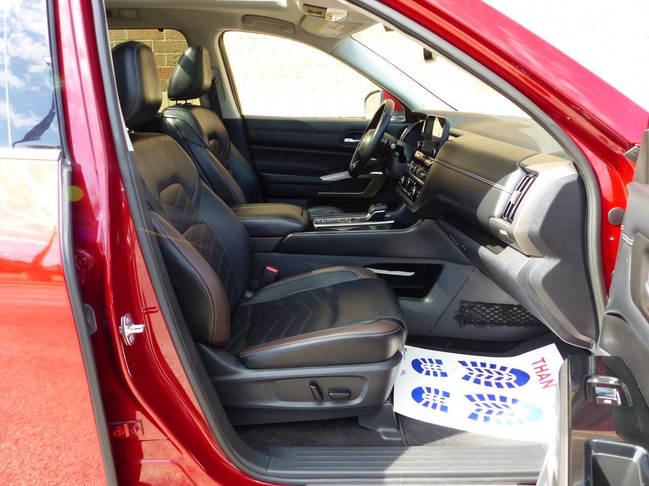 Used 2022 Nissan Pathfinder Platinum w/ Cargo Package FWD image 49