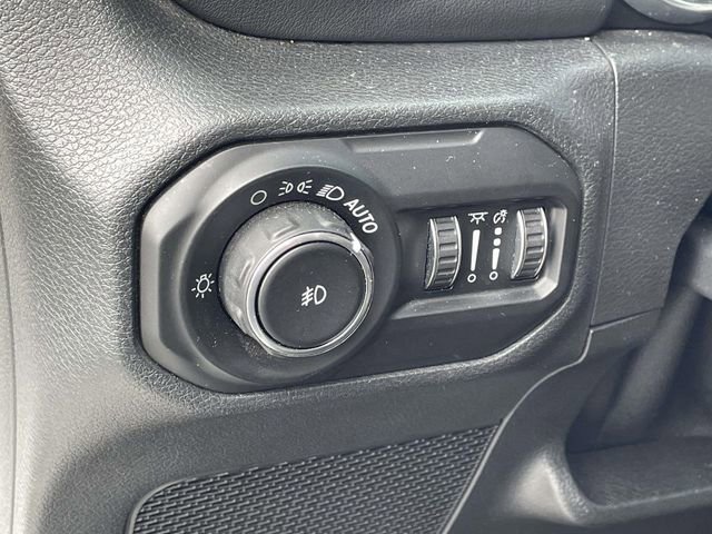 Used 2020 Jeep Wrangler Unlimited Rubicon w/ Quick Order Package 28Y Recon image 16