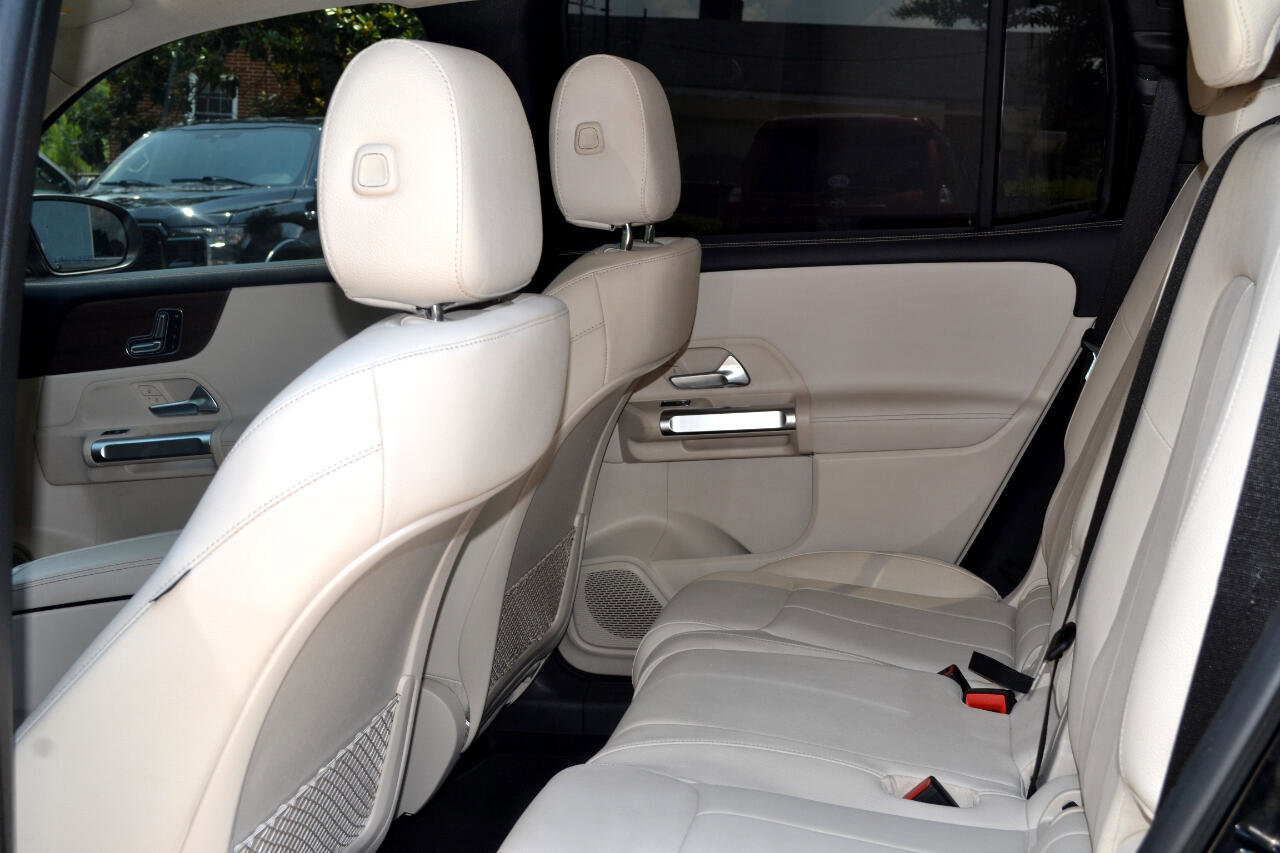 Used 2023 Mercedes-Benz GLB 250 image 42