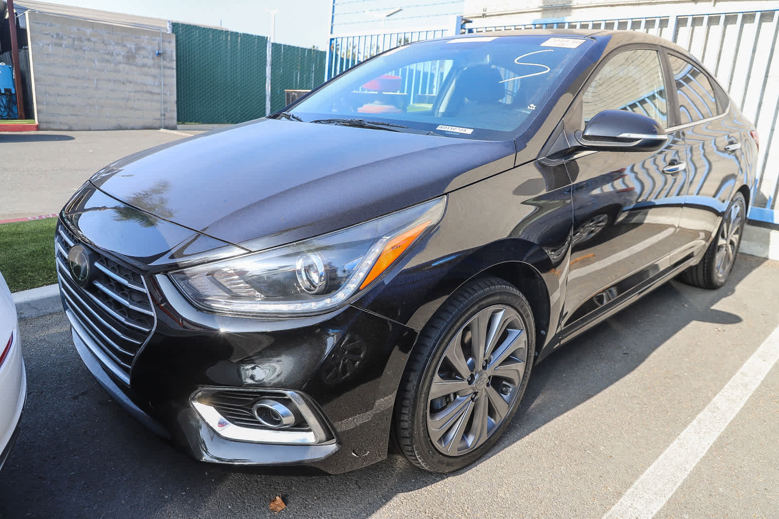 Used 2018 Hyundai Accent Limited image 1