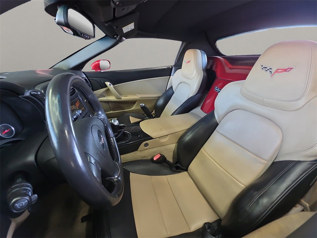 Used 2012 Chevrolet Corvette Convertible w/ 3LT Preferred Equipment Group image 17