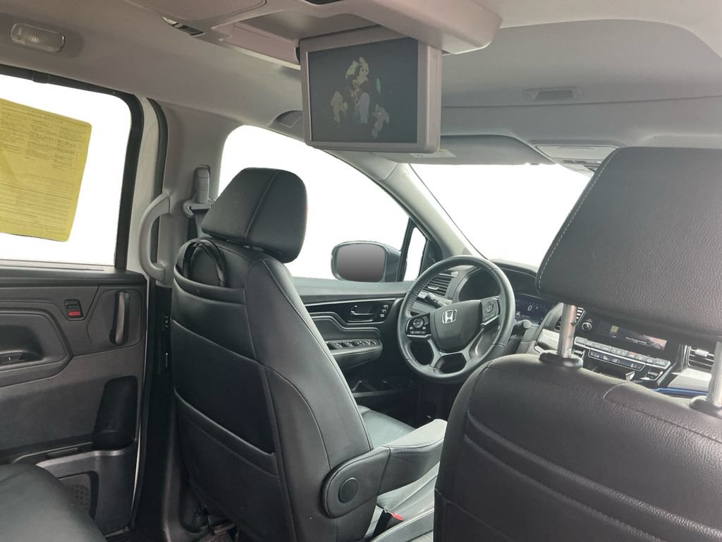 Used 2023 Honda Odyssey Touring image 24